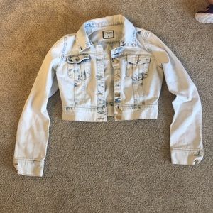 Cropped acid wash jean jacket